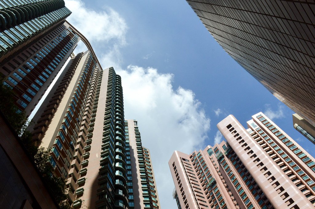 "The Midlevels" by Francisco Anzola is licensed under CC BY 2.0