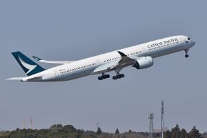 [[File:Airbus A350-1041 ‘B-LXA’ Cathay Pacific.jpg|thumb|Airbus A350-1041 ‘B-LXA’ Cathay Pacific]]